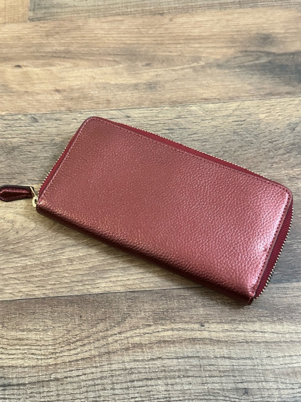 Coach Metallic Cherry Pebbled Leather Zip Around Wallet Gold Hardware - Picture 2 of 6